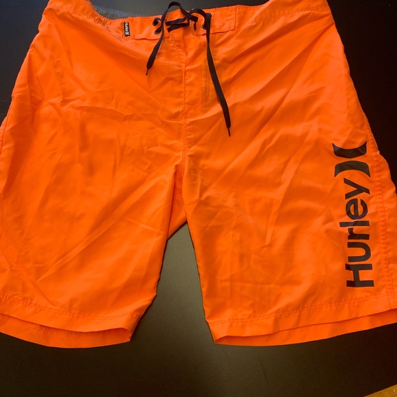 mens hurley swim trunks